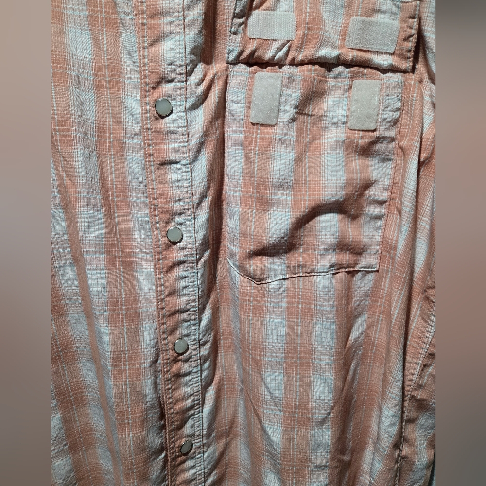 Simms Men's Peach and White Plaid Casual Shirt - Picture 5 of 6